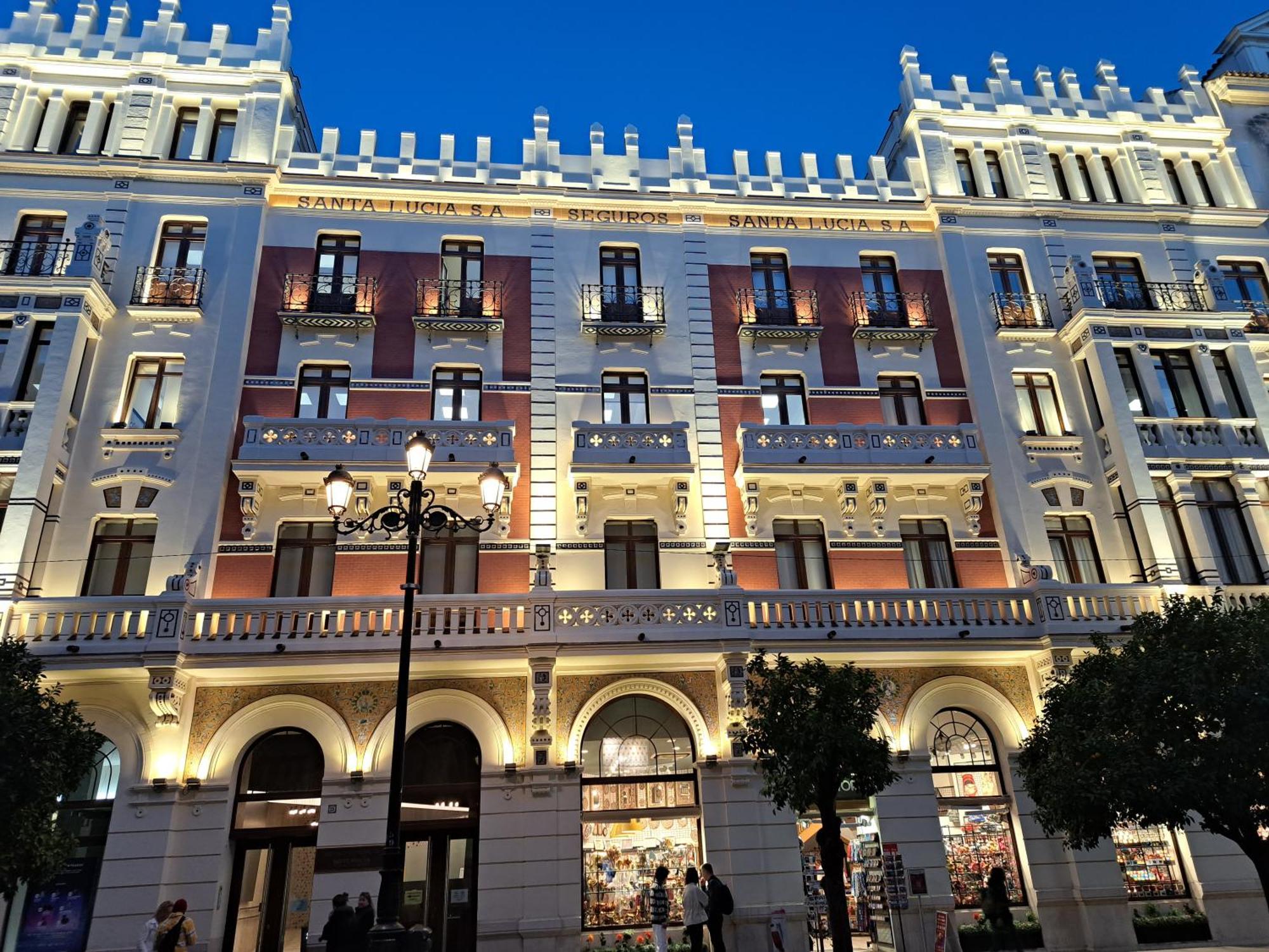 Apartamentos Flamenco B&B Seville Exterior photo